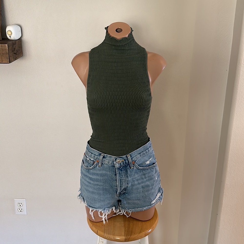 Free People ruched turtleneck bodysuit. Size M/L. Excellent condition.